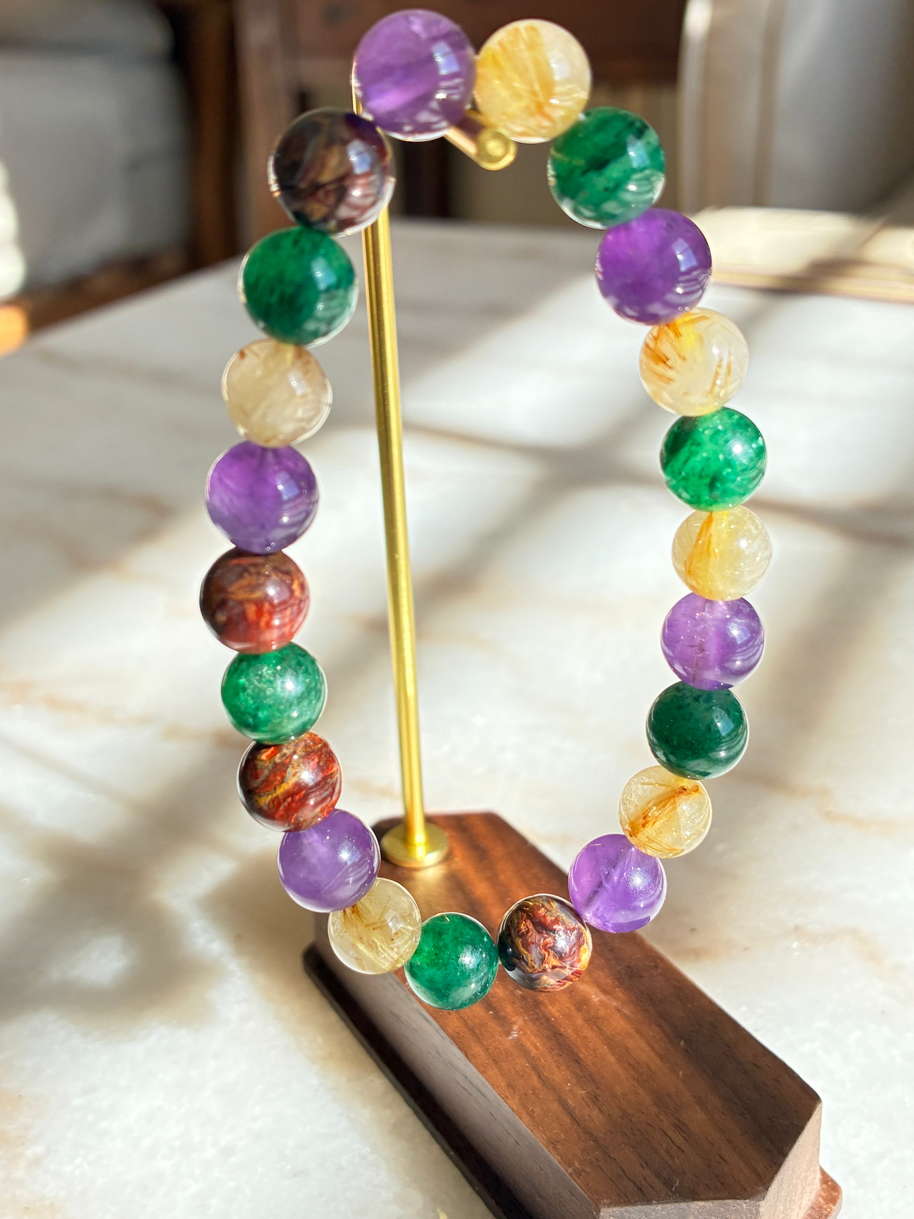 Paradisio (amethyst, reticulated quartz, green strawberry quartz, red pietersite)Bracelet - Natural Crystal