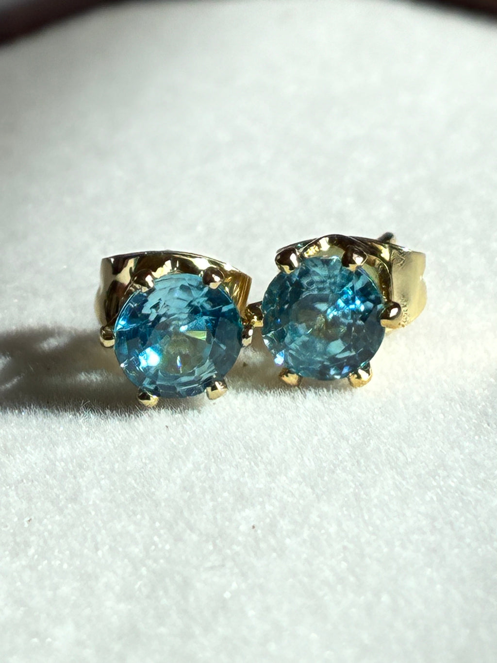 Zircon Gold-plated Stud Earrings